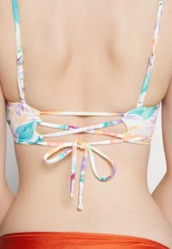 Roxy Retro Revo Bandeau - Haut De Bikini - Snow White/Pualani -Roxy Soldes Boutique 46905611bbbe4971894c18b4ab36f181